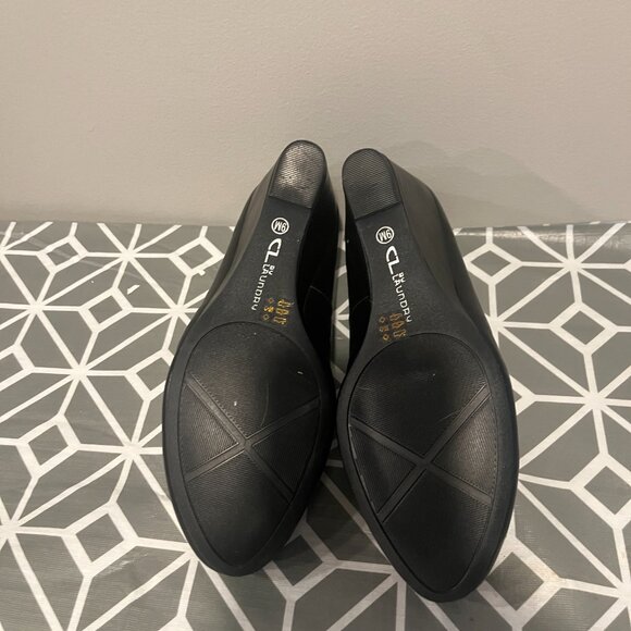 Chinese Laundry - Wedge Pumps (Size 9) - Picture 4 of 4